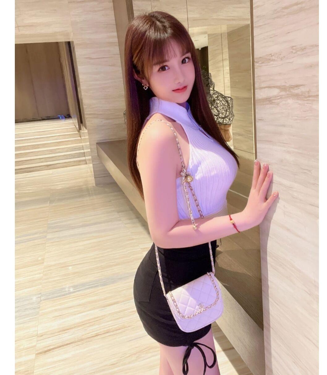 79991be325fe4b27646876cff31dc8ca.jpg